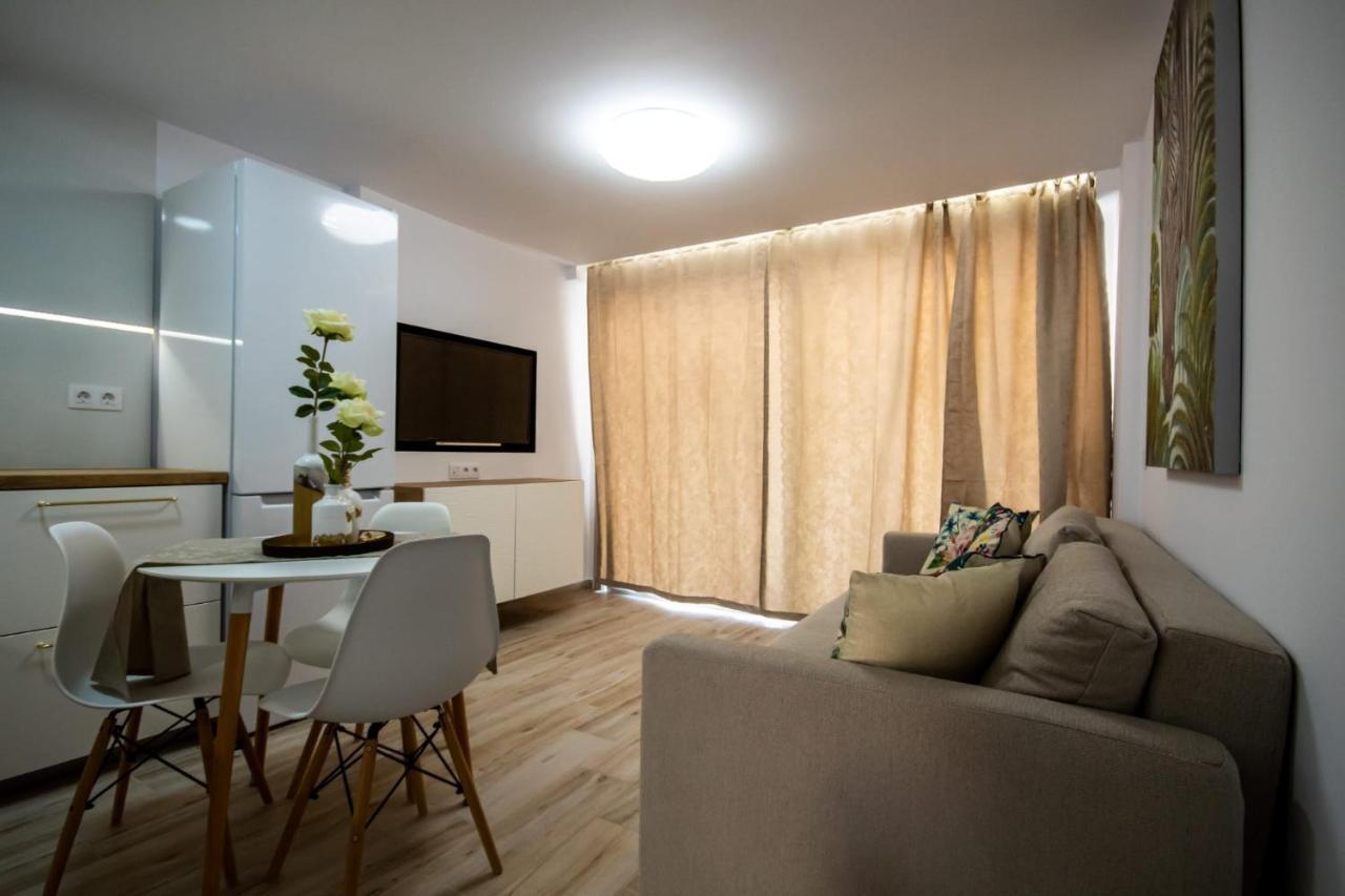 Los Elefantes Apartment Сан-Бартоломе Экстерьер фото
